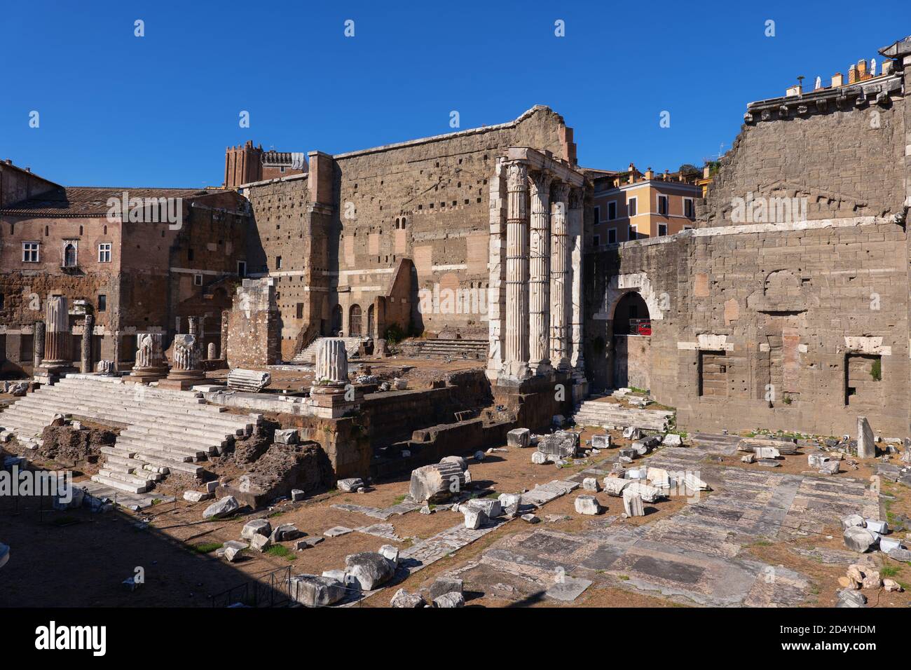 Alte Stadt von Rom in Italien, Forum von Augustus Ruinen mit Tempel von Mars Ultor (der Rächer). Stockfoto