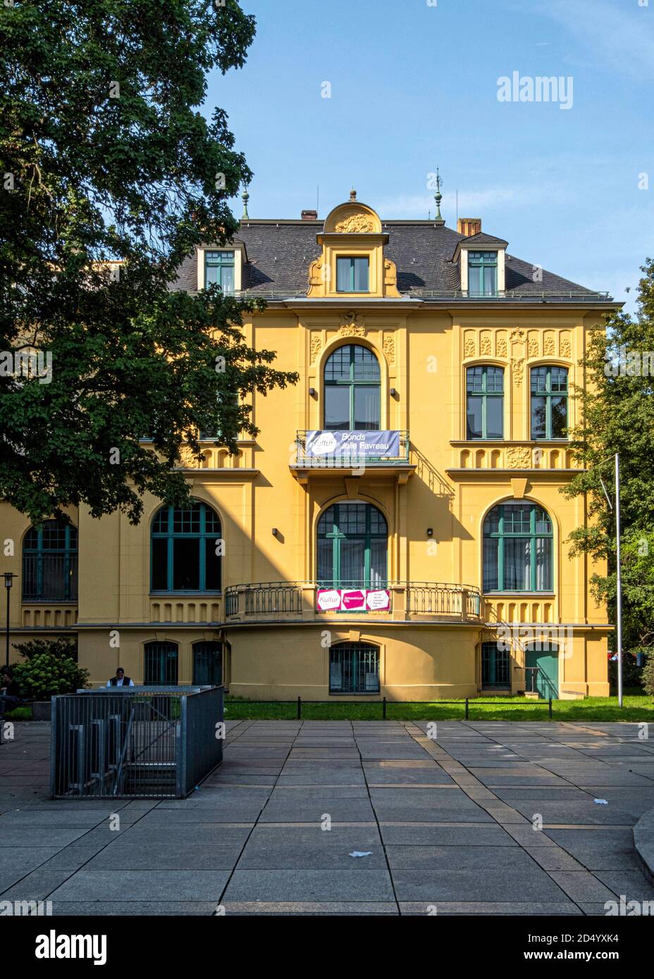 Berlin, die Schwartzsche Villa.Historisches denkmalgeschütztes Gebäude heute eine öffentliche Kultureinrichtung von Steglitz-Zehlendorf mit Ausstellungen, Konzert & Theater Stockfoto