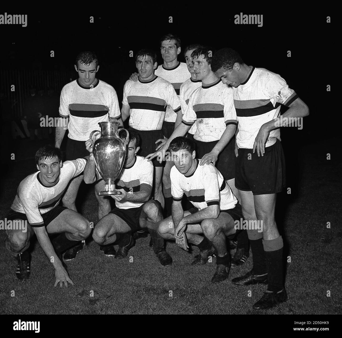 Coppa campioni 1964 1965 Fotos und Bildmaterial in hoher Auflösung