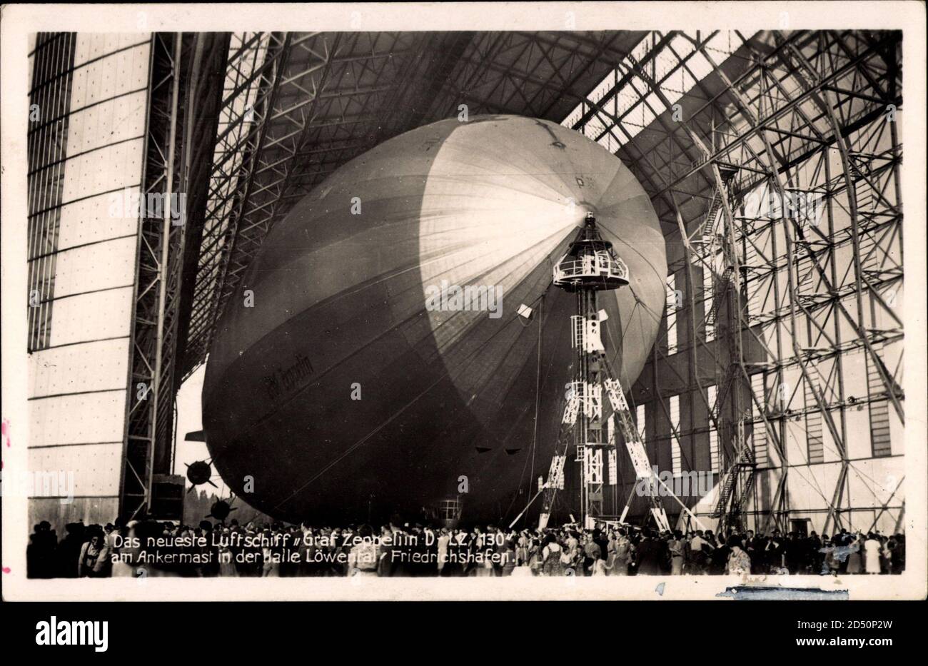 Das neue Luftschiff Graf Zeppelin, LZ 127, Zeppelinhalle weltweit im Einsatz Stockfoto