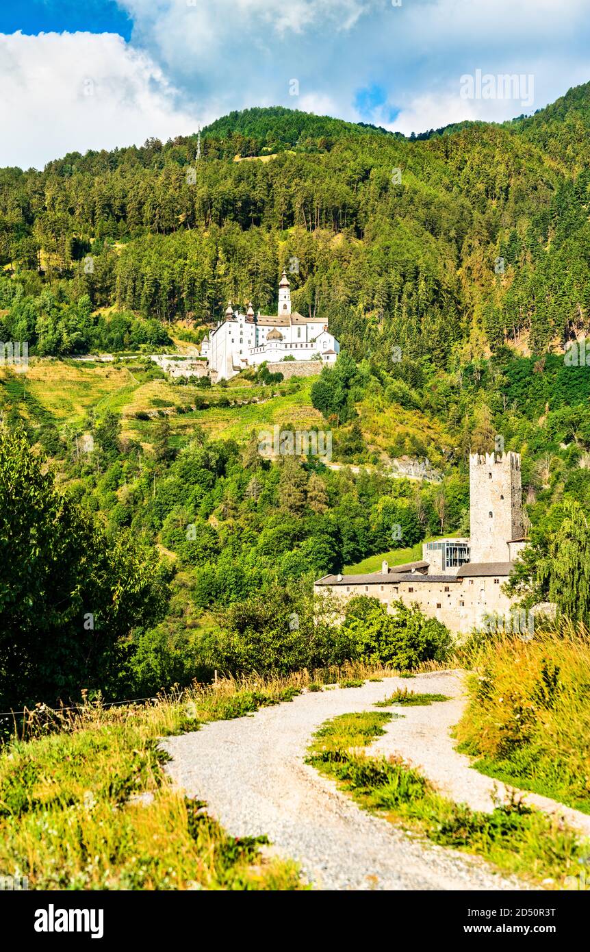 Schloss Furstenburg und Kloster Marienberg in Südtirol, Italien Stockfoto