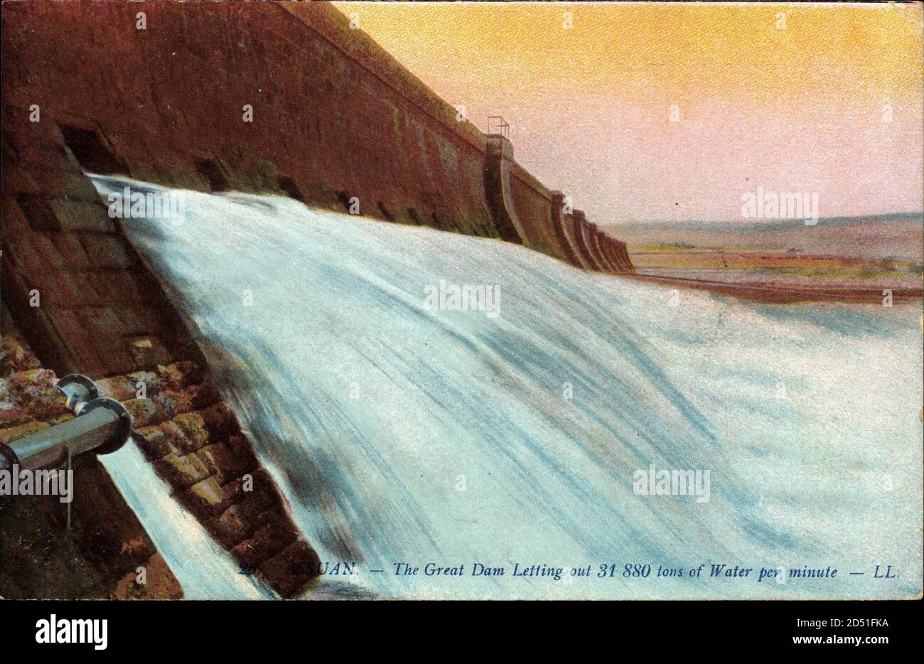 Assuan Ägypten, der große Staudamm, der unsere 31 880 Tonnen Wasser pro Minute weltweit zur Verfügung stellt Stockfoto