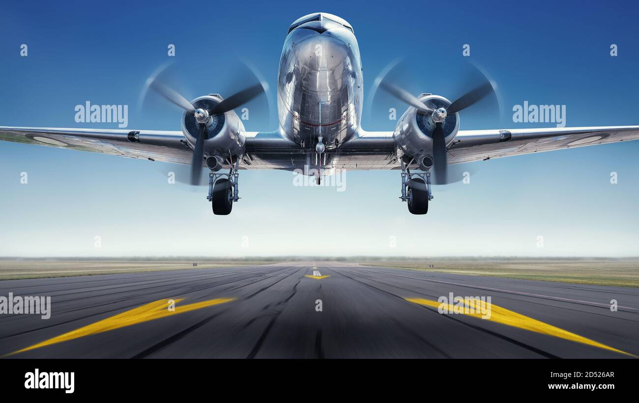 Historische Flugzeuge beim Start von einer Landebahn Stockfotografie - Alamy