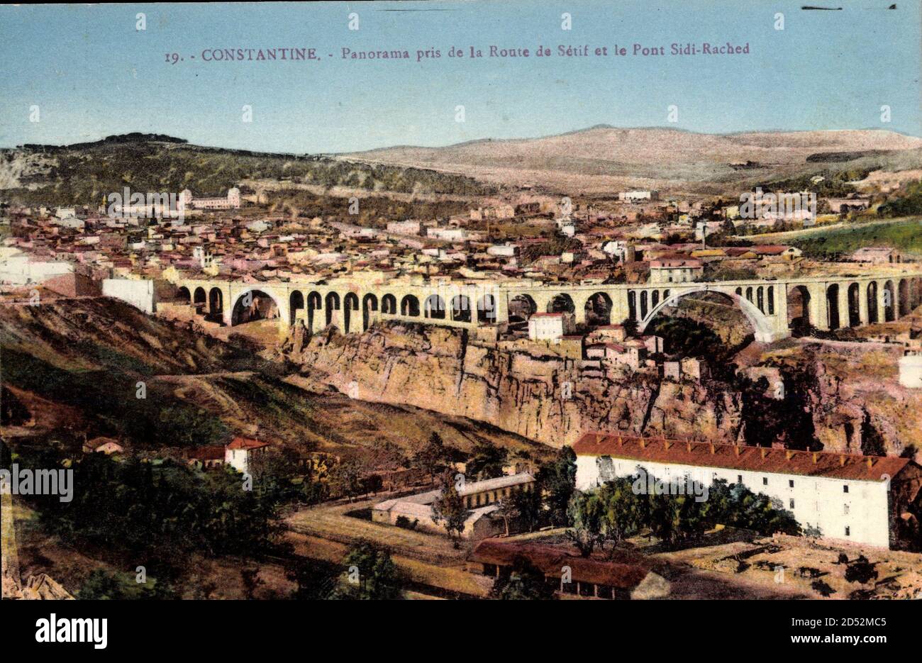 Constantine Algerien, Panorama Pris de la Route de Sétif, Pont Sidi Rached – weltweite Nutzung Stockfoto