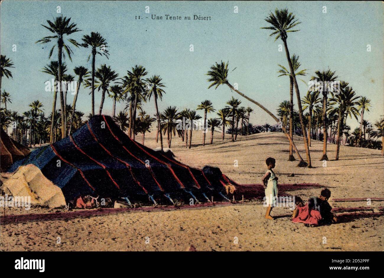 Une Tente au Désert, Zeltlager in der Wüste, Nomaden weltweit im Einsatz Stockfoto