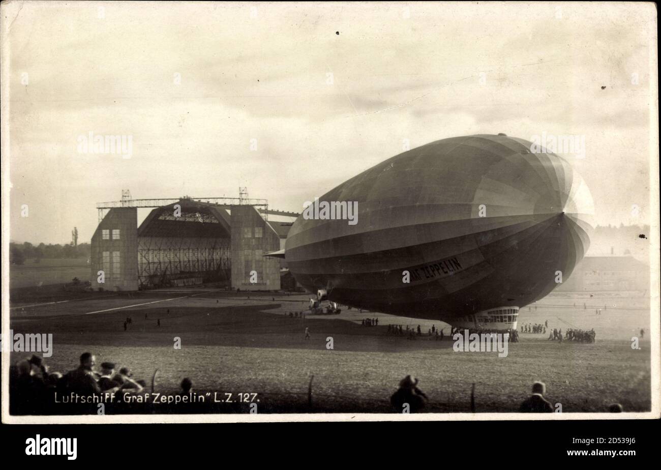 Luftschiff Graf Zeppelin, LZ 127, Luftschiffhalle, Ausfahrt weltweit im Einsatz Stockfoto