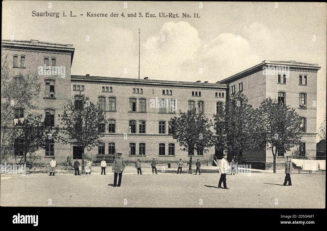 Saarburg Sarrebourg Moselle, Kaserne der 4. U. 5. Esc. Ul. Rgt. Nr. 11 – weltweite Nutzung Stockfoto
