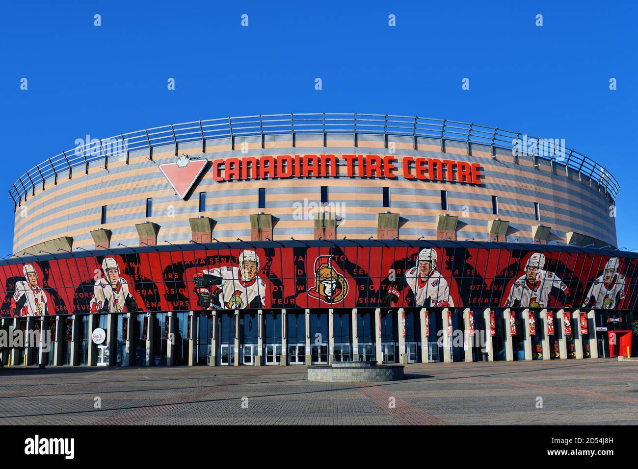 Kanata, Kanada - 12. Oktober 2020 - das Canadian Tire Center die Arena, in der seit 1996 die Ottawa Senatoren der NHL zu Hause sind. Es befindet sich Stockfoto