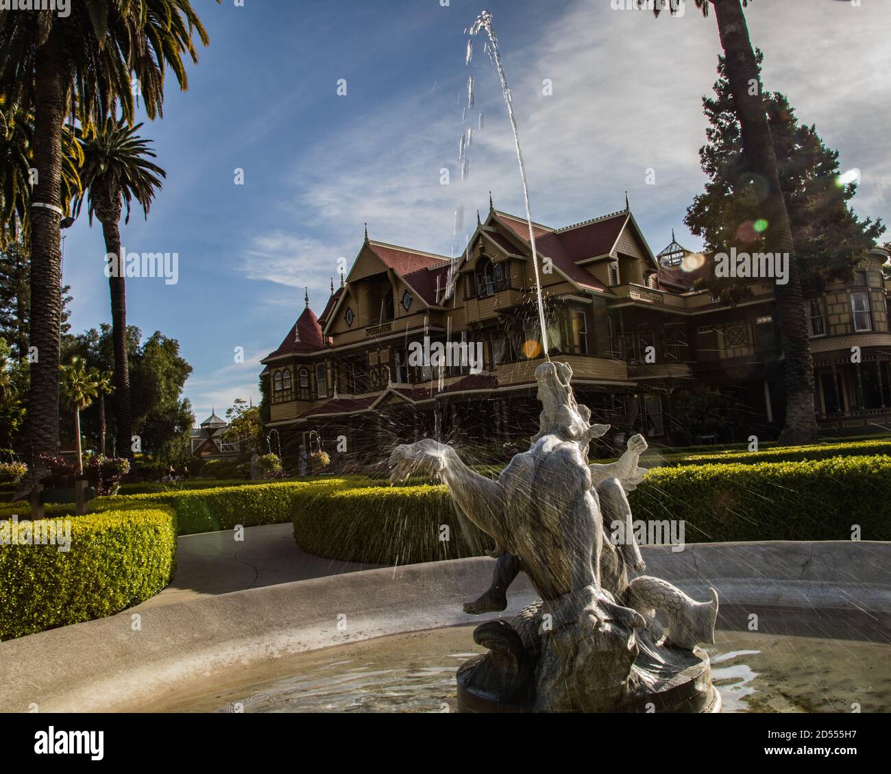 Außenfotos des Winchester House in San Jose, Kalifornien. Eines der berühmtesten Haunted Houses der Welt Stockfoto