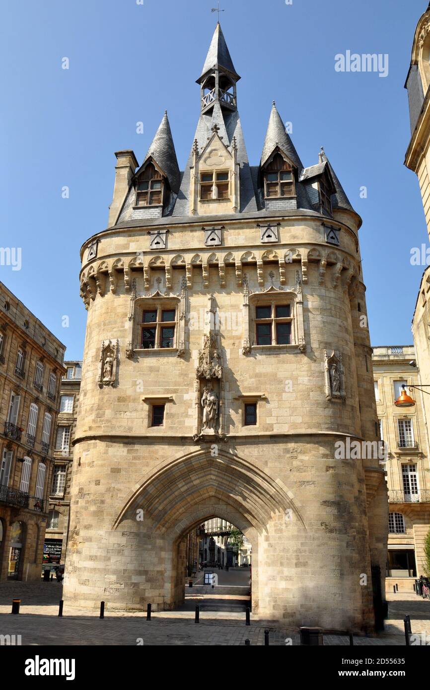 Frankreich, Aquitaine, Bordeaux, das Cailhau-Tor ist ein altes Verteidigungstor der Stadt, il ist ein historisches Denkmal. Stockfoto