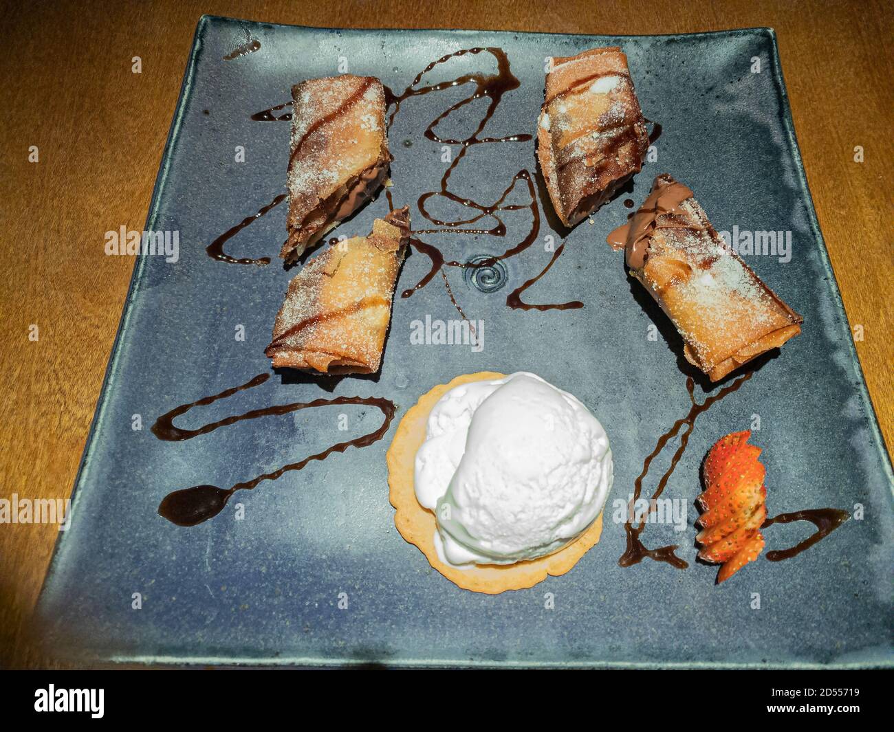 Gastronomisches Dessert. Köstliches Dessert. Stockfoto