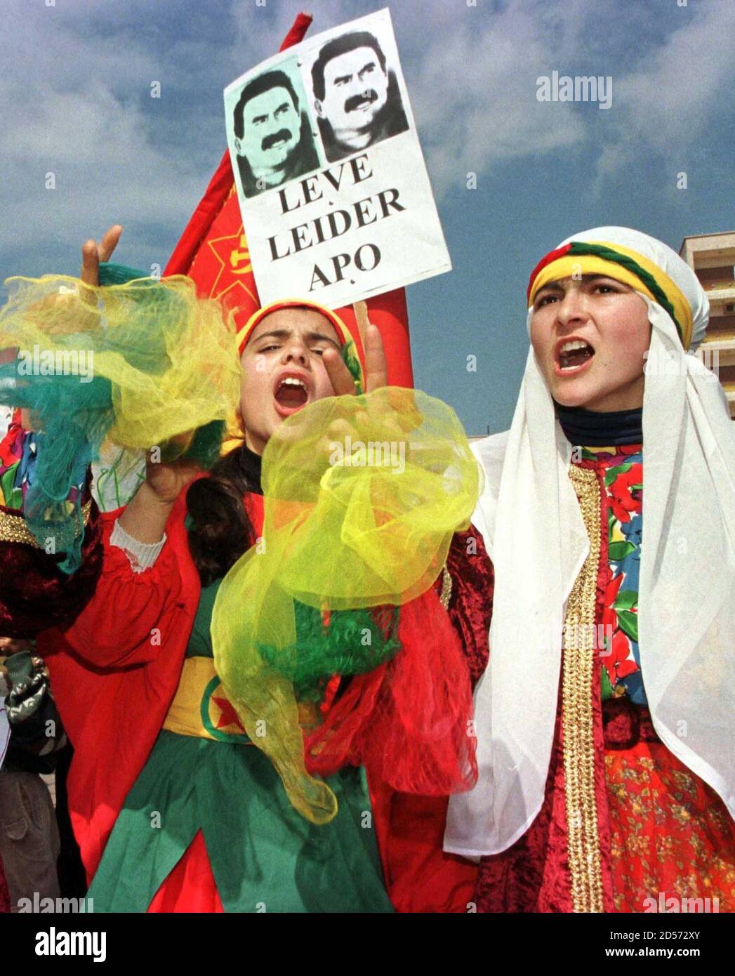 Traditioneller Libanesischer Tanz Stockfotos Und Bilder Kaufen Alamy