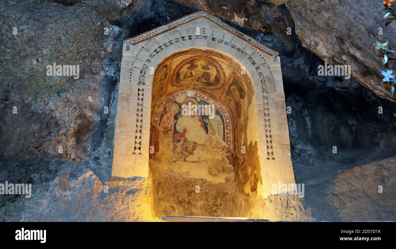 Monticchio – Edicola bizantina della grotta di San Michele Stockfoto