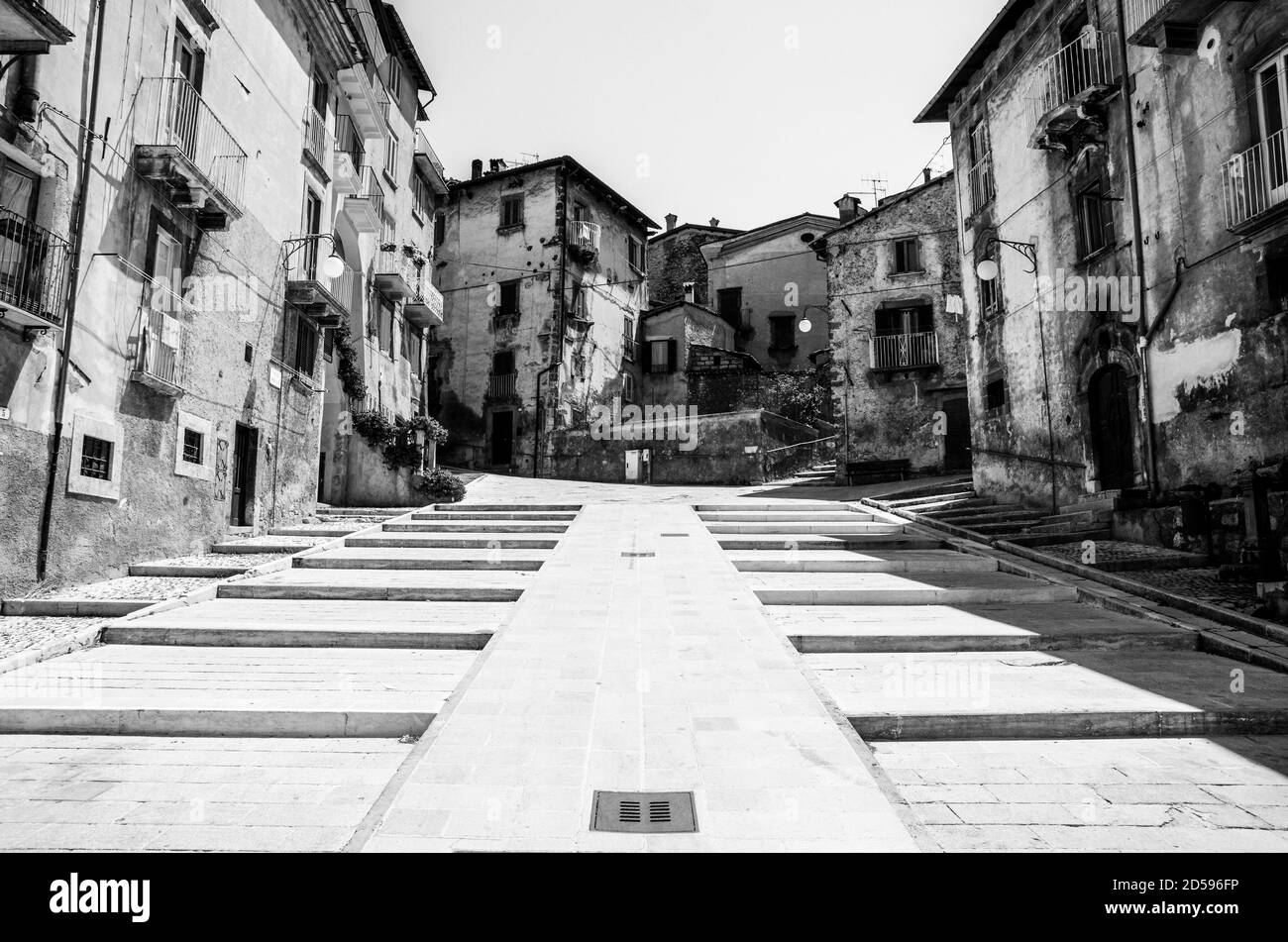 Scanno ist eine italienische Stadt mit 1755 Einwohnern in der Provinz L'Aquila, in den Abruzzen Stockfoto