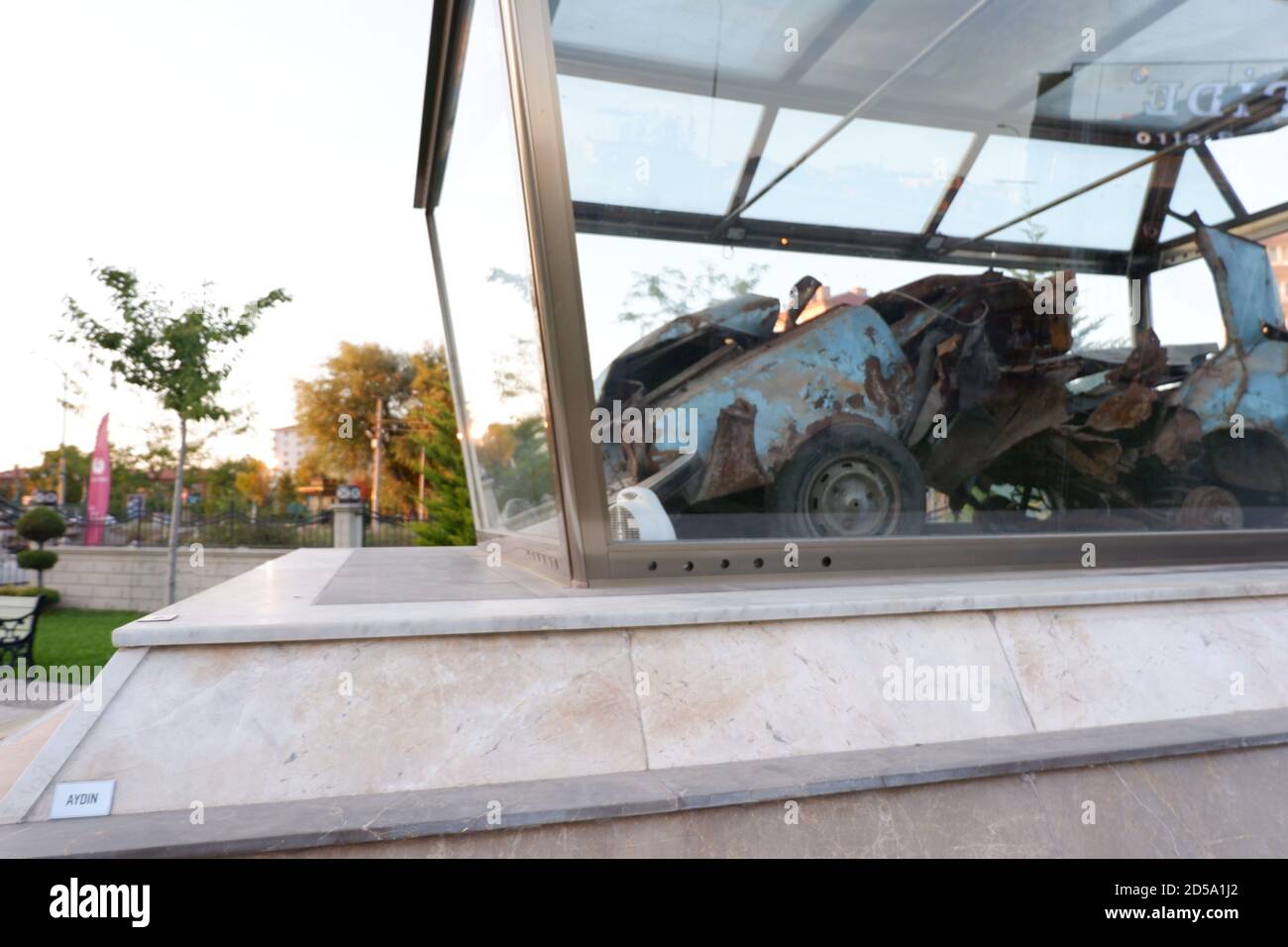 Car Wreck - Ugur Mumcu Auto, das gepflanzt ist ein Bombe Stockfoto