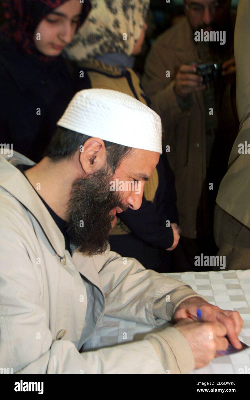 Yusuf Islam Stockfotos Und Bilder Kaufen Alamy