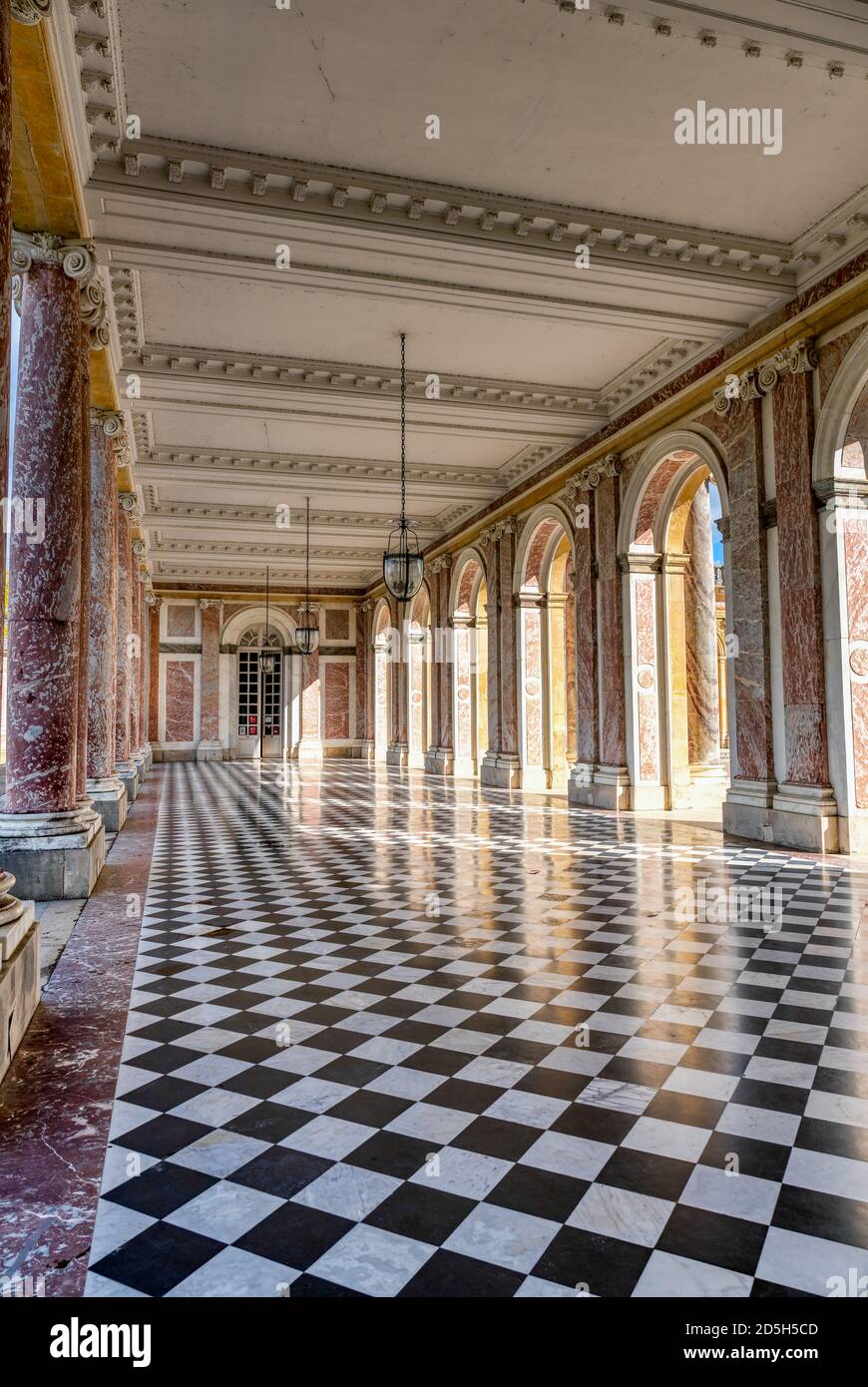 Grand Trianon peristyle (oder Innenhof) - Schloss Versailles, Frankreich Stockfoto