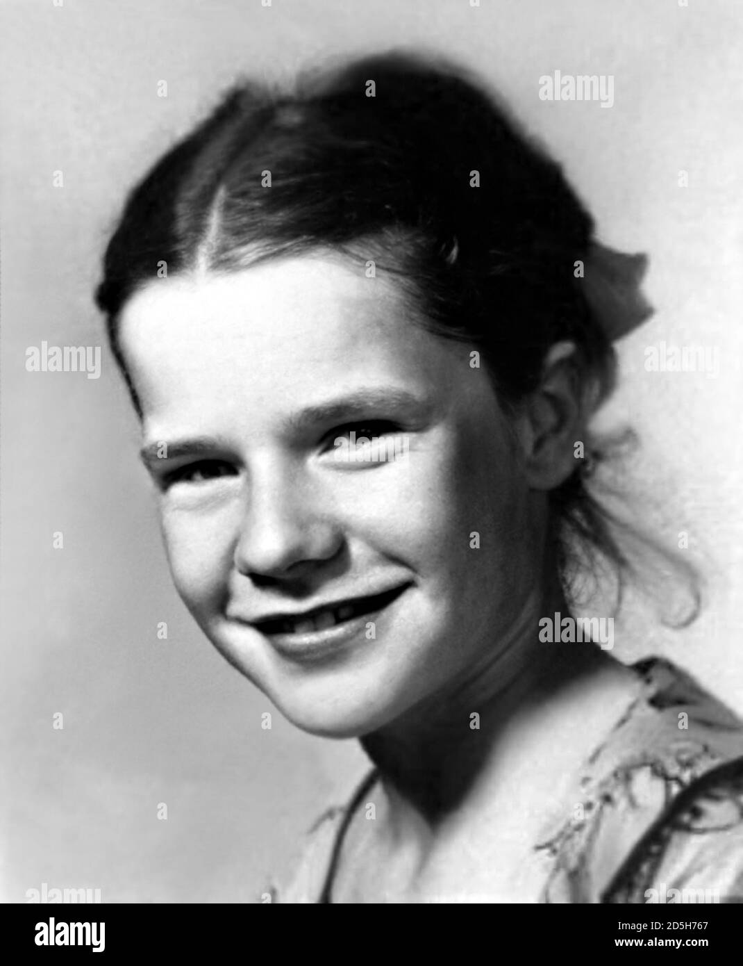 1952 c., USA : die gefeierte amerikanische Rockstar-Sängerin JANIS JOPLIN ( 1943 - 1970 ) als junges Mädchen im Alter von 9 . Unbekannter Fotograf. - GESCHICHTE - FOTO STORICHE - personalità da bambino Bambina Bambini da giovane - Persönlichkeit Persönlichkeiten als jung - INFANZIA - KINDHEIT - BAMBINO - BAMBINA - BABY - BAMBINI - KINDER - KIND - POPMUSIK - SEELE - MUSICA - Cantante - ROCKSTAR --- ARCHIVIO GBB Stockfoto
