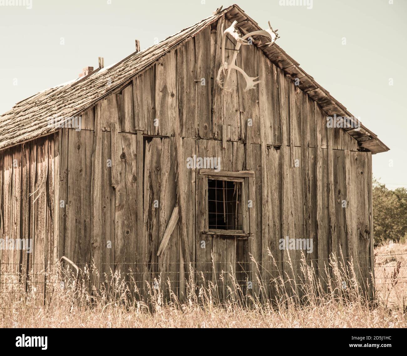 Old West Rustikale Verlassene Scheune Stockfoto
