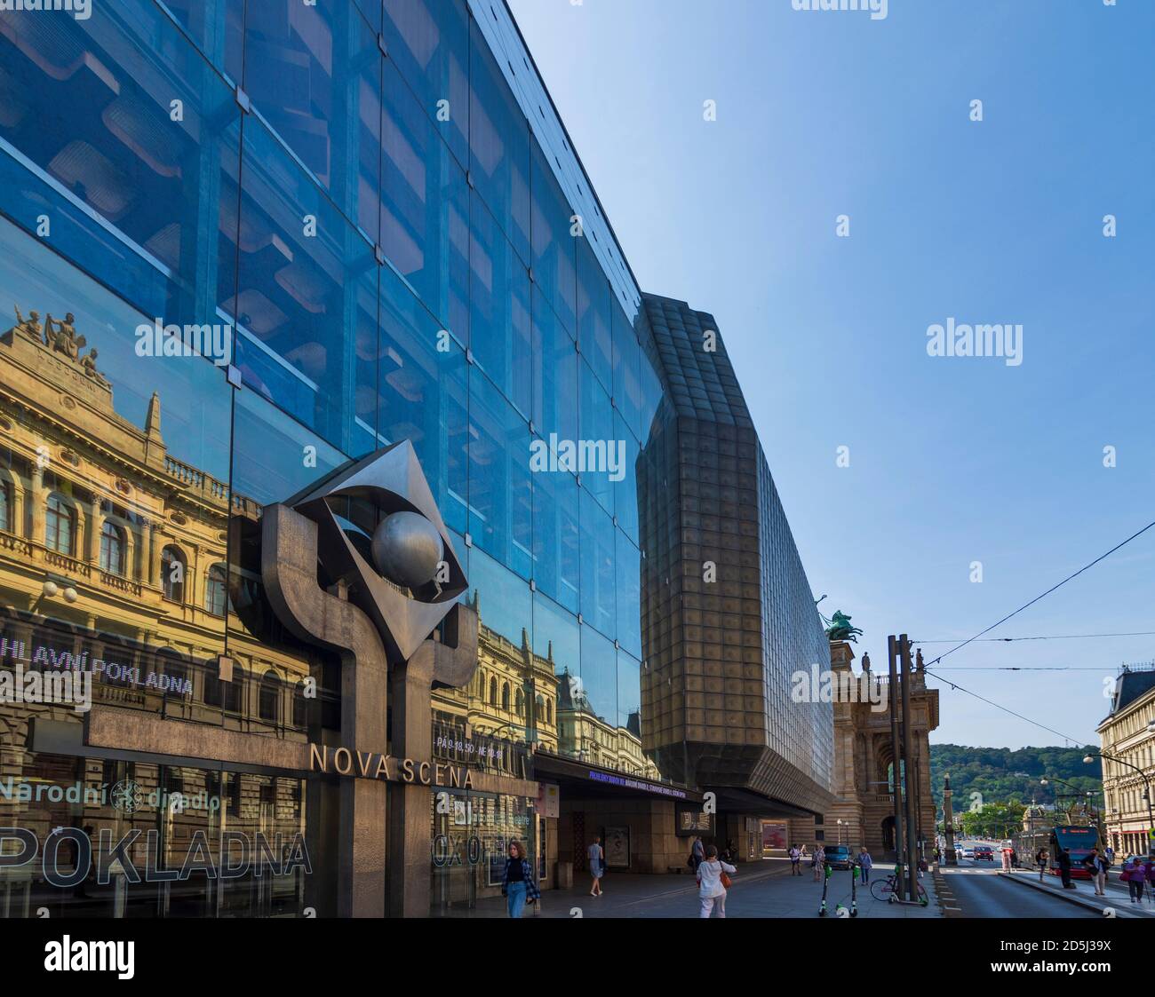 Praha: Nationaltheater (Narodni divadlo), Neue Szene in Nove Mesto, Neustadt, Praha, Prag, Prag, Tschechien Stockfoto