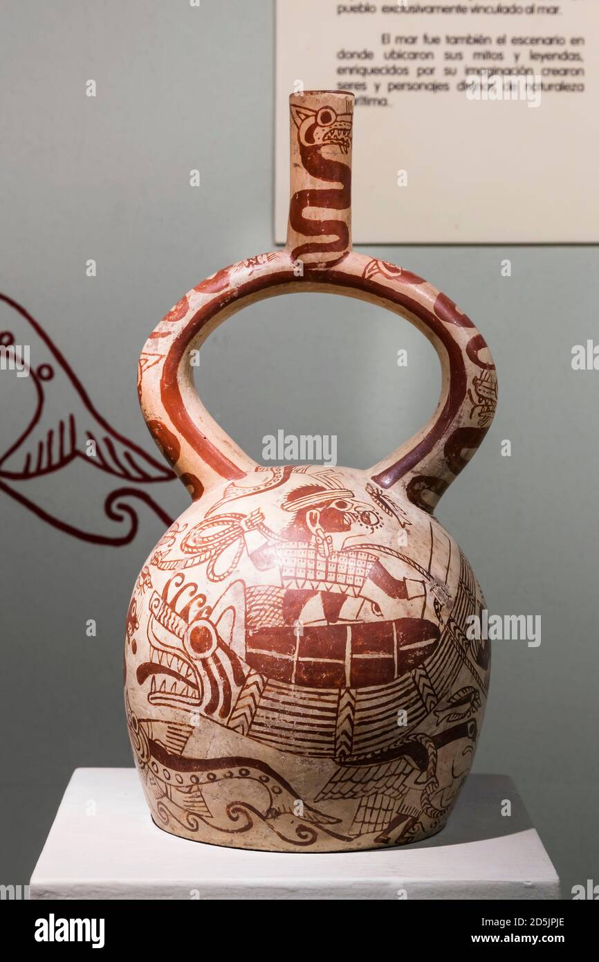 Trinkflasche mit Bügel, Galerie der Moche-Sammlung, 'Nationalmuseum für Archäologie, Anthropologie und Geschichte Perus', Lima, Peru, Südamerika Stockfoto