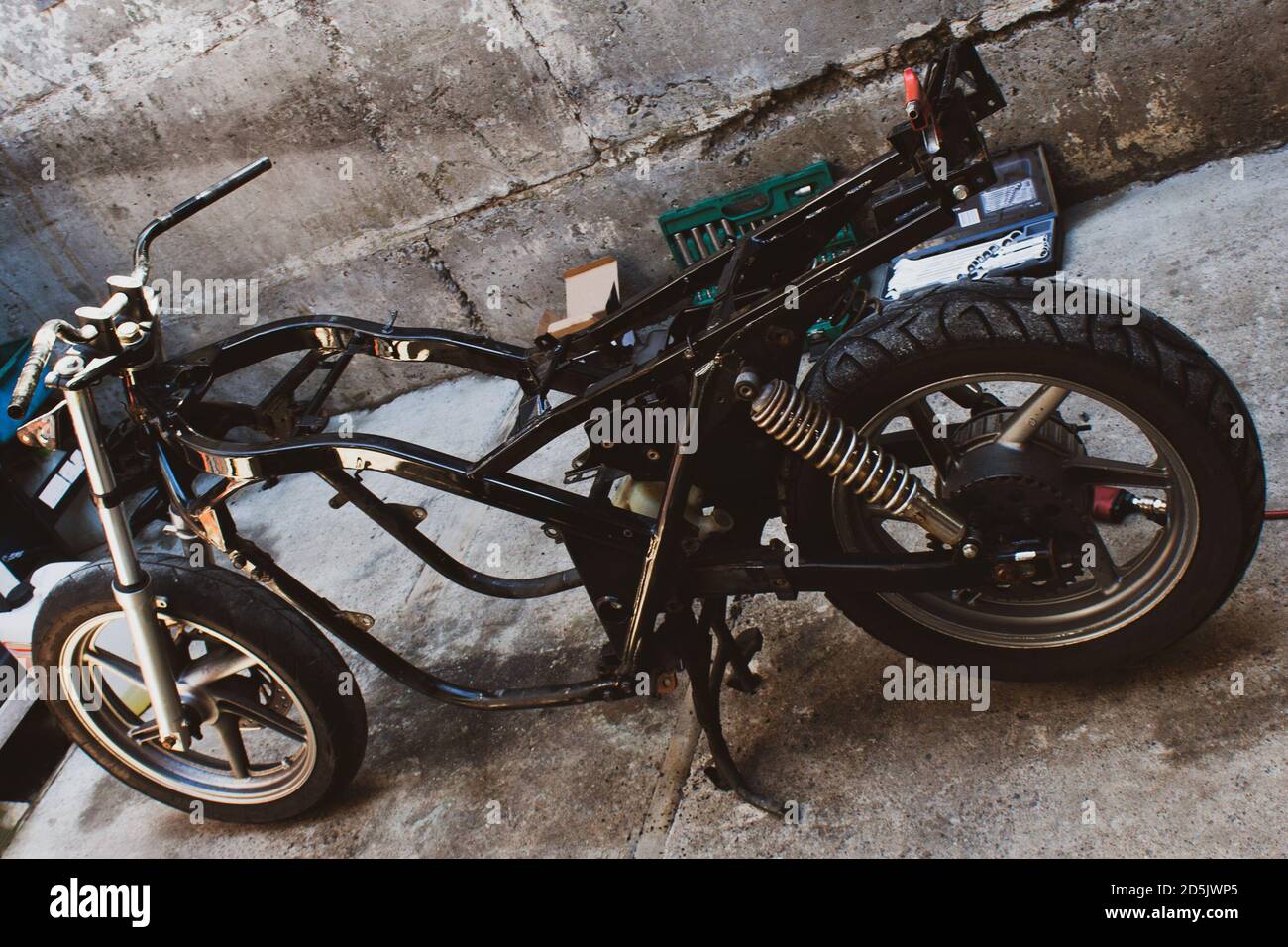 Motorradrahmen -Fotos und -Bildmaterial in hoher Auflösung – Alamy