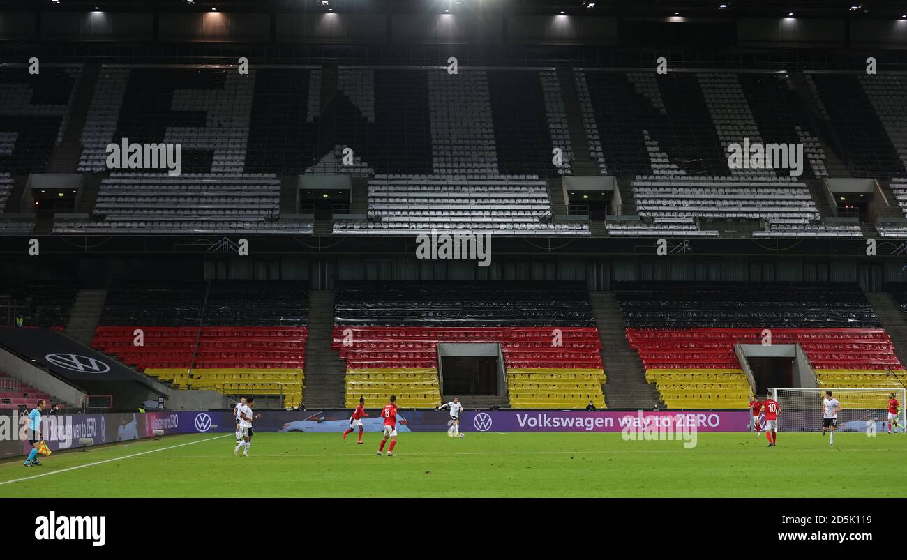 Köln, Deutschland. 13. Okt, 2020. firo: 13.10.2020 Fußball, Fußball: UEFA NATIONS LEAGUE, Landerspiel Nationalmannschaft Deutschland, GER - Schweiz, SUI 3: 3 allgemeine Spielszene, keine Zuschauer, keine Fans, kein Publikum, leere Reichweite Quelle: dpa/Alamy Live News Stockfoto