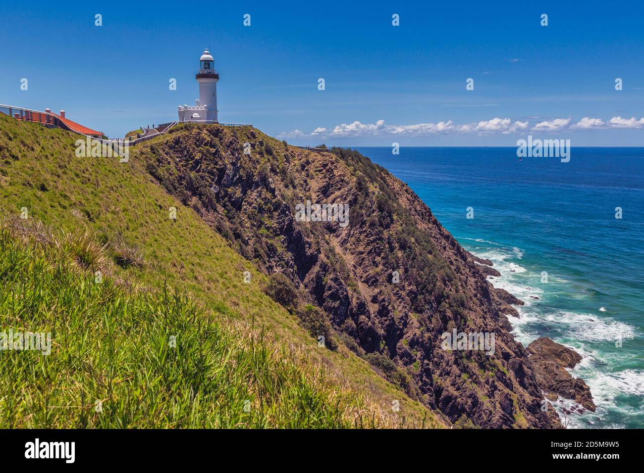 Byron Bay, New South Wales, Australien. Der Leuchtturm am Cape Byron, dem östlichsten Punkt des australischen Festlandes. Stockfoto