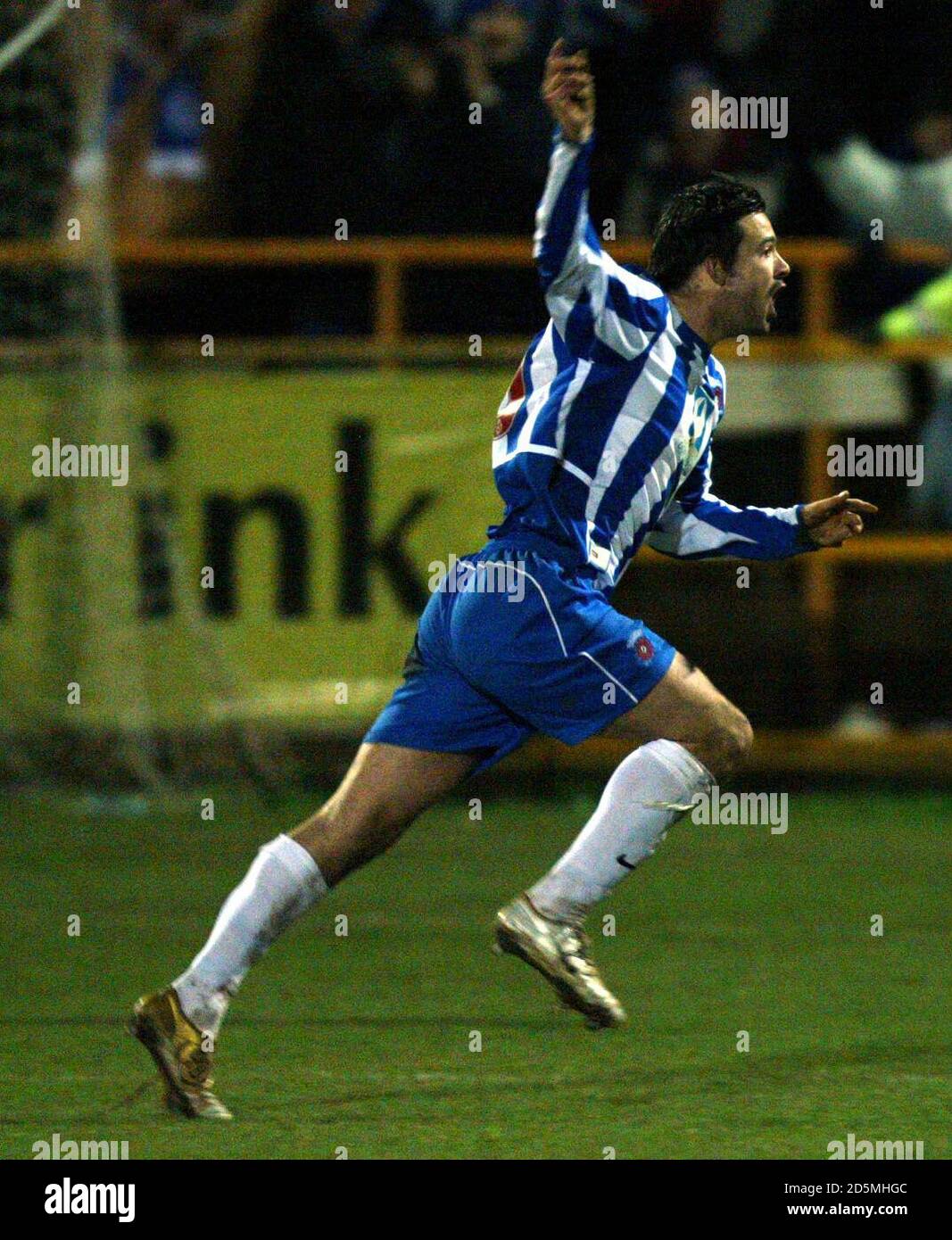 Adam Boyd von Hartlepool United feiert das Tor zum Auftakt Stockfoto