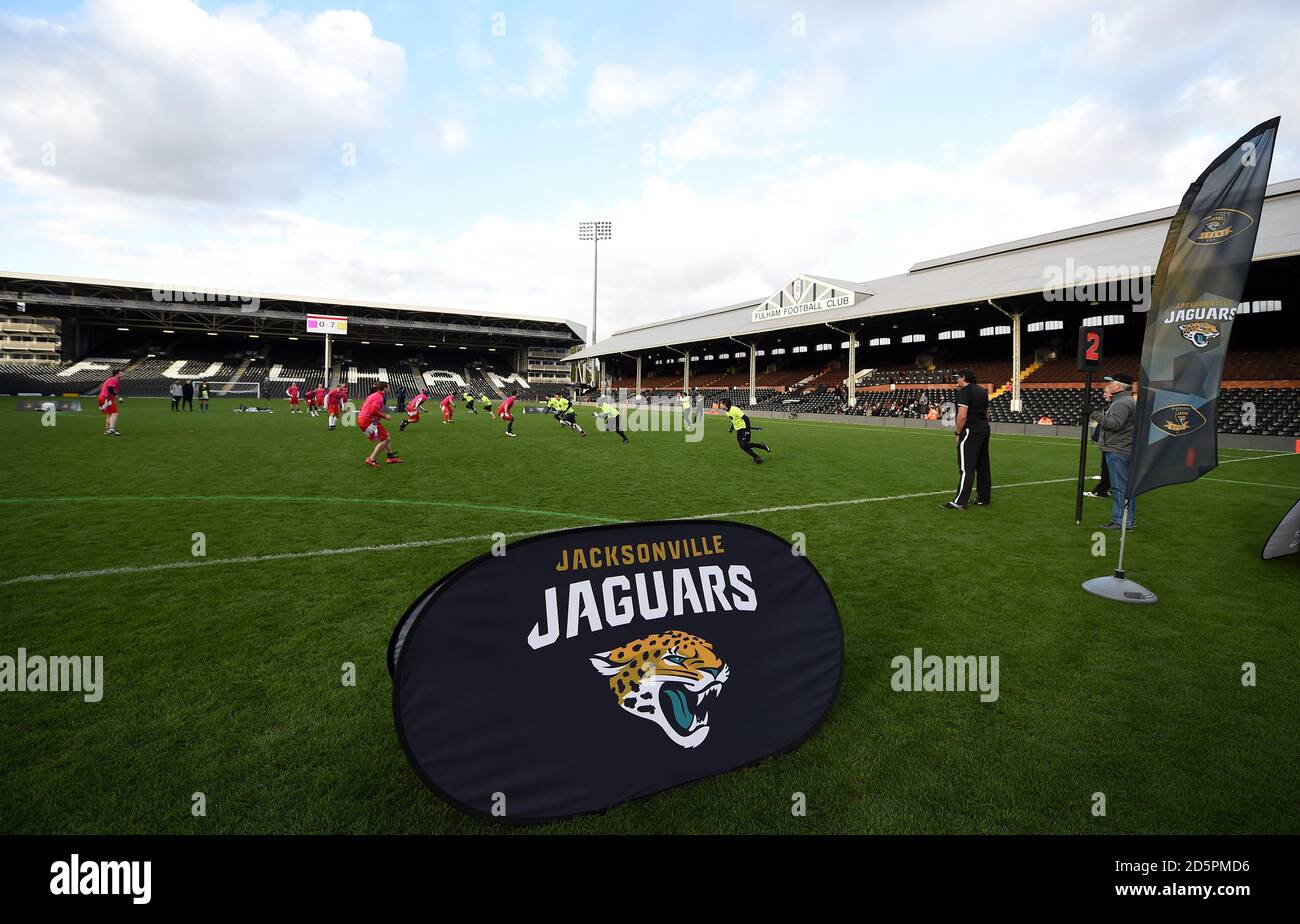 Jacksonville Jaguars Branding während des Jaguars Se7ens Cup im Craven Cottage, London. Stockfoto