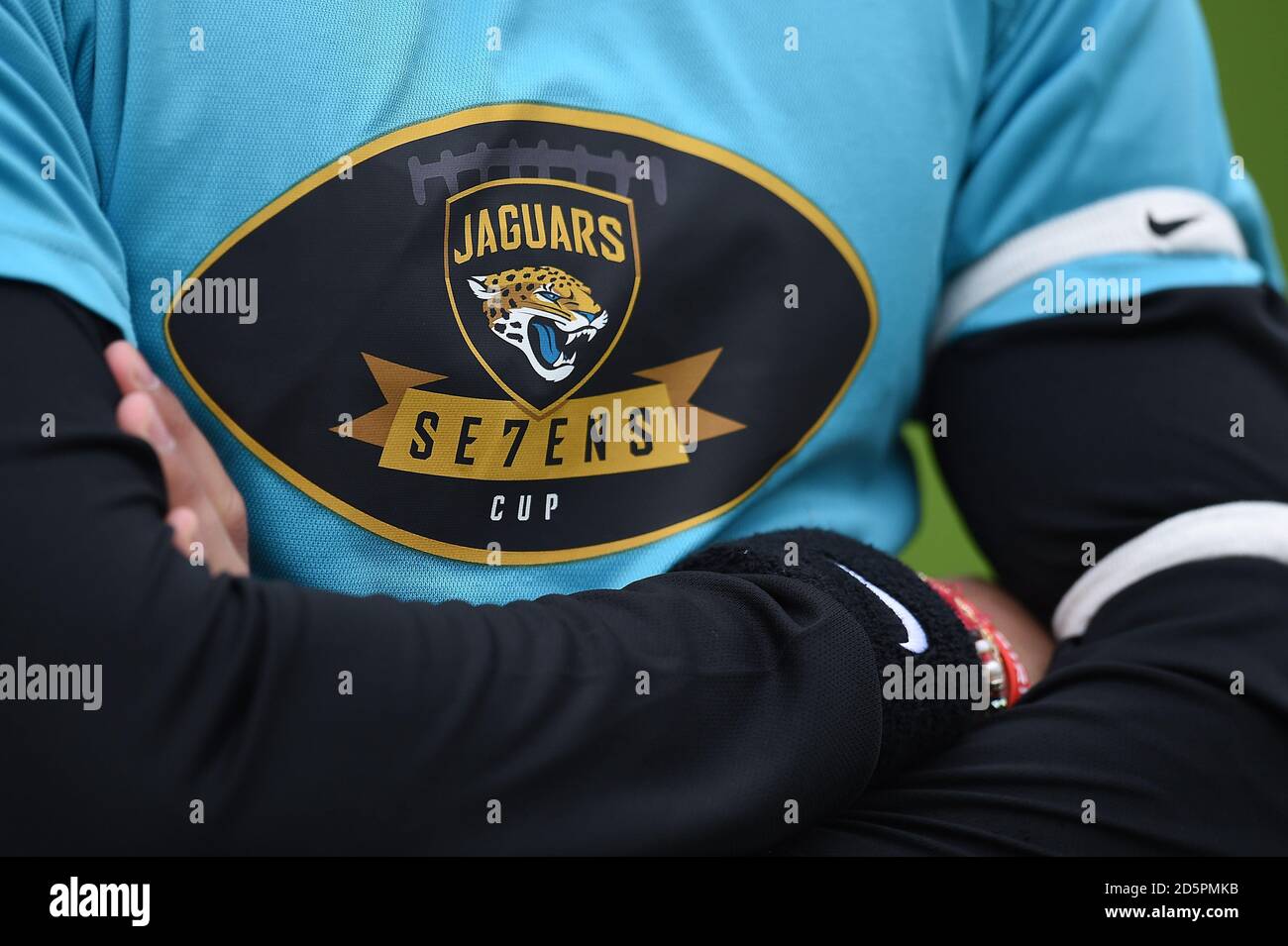 Jacksonville Jaguars Branding auf einem Spielertrikot während des Jaguars Se7ens Cup im Craven Cottage, London. Stockfoto