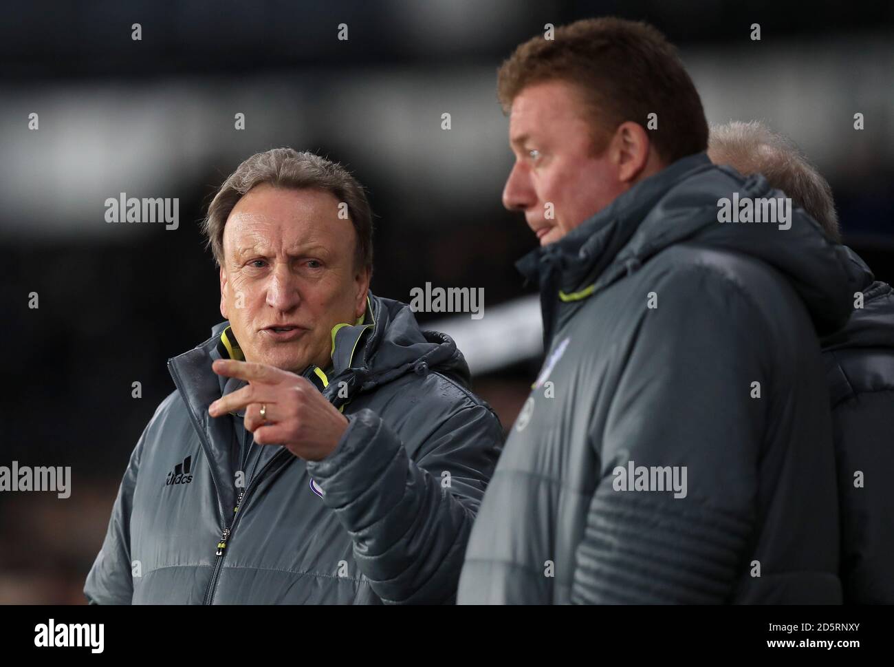 Cardiff City Manager Neil Warnock (links) und erster Teamtrainer Ronnie Jepson Stockfoto