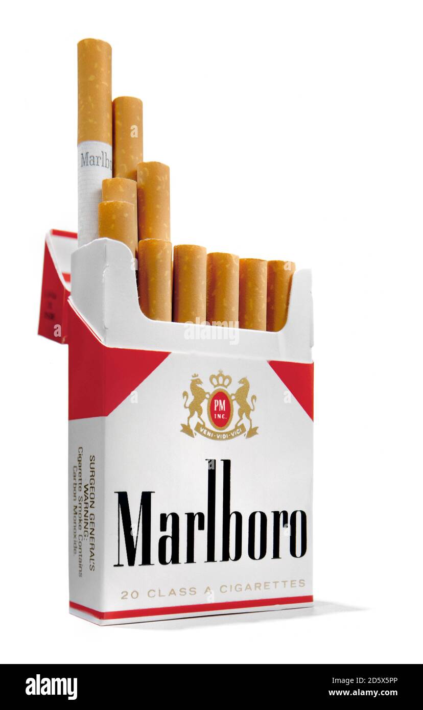 Marlboro cigarette pack -Fotos und -Bildmaterial in hoher