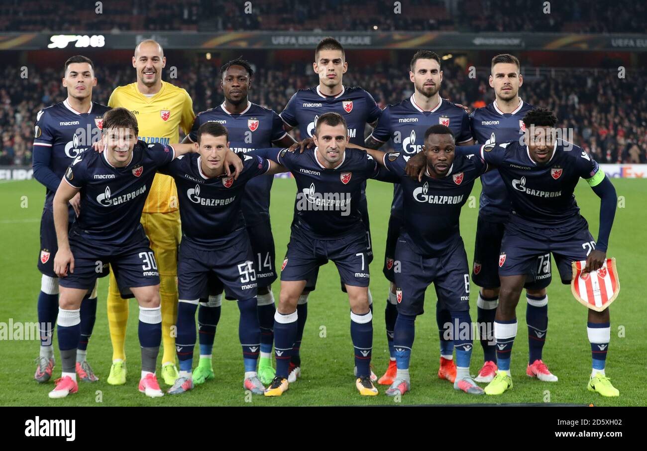 Eine Gruppe von Red Star Belgrader Teammitgliedern Foto: Back Row: Nemanja Radonjic, Milan Borjan, Richmond Boakye, Vujadin Savic, Damien Le Tallec und Marko Gobeljic vordere Reihe: Filip Stojkovic, Slavoljub Srnic, Nenad Krsticic, Guelor Kanga und Mitchell Donald Stockfoto