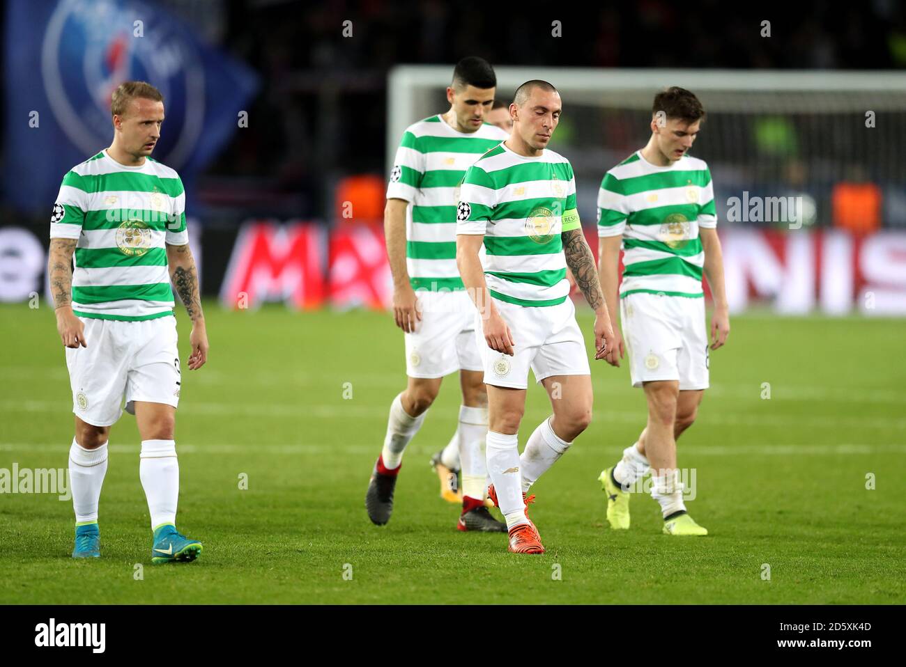 Celtic's Leigh Griffiths (links), Scott Brown (Mitte) und Kieran Tierney (rechts) erscheinen nach dem letzten Pfiff dejected Stockfoto