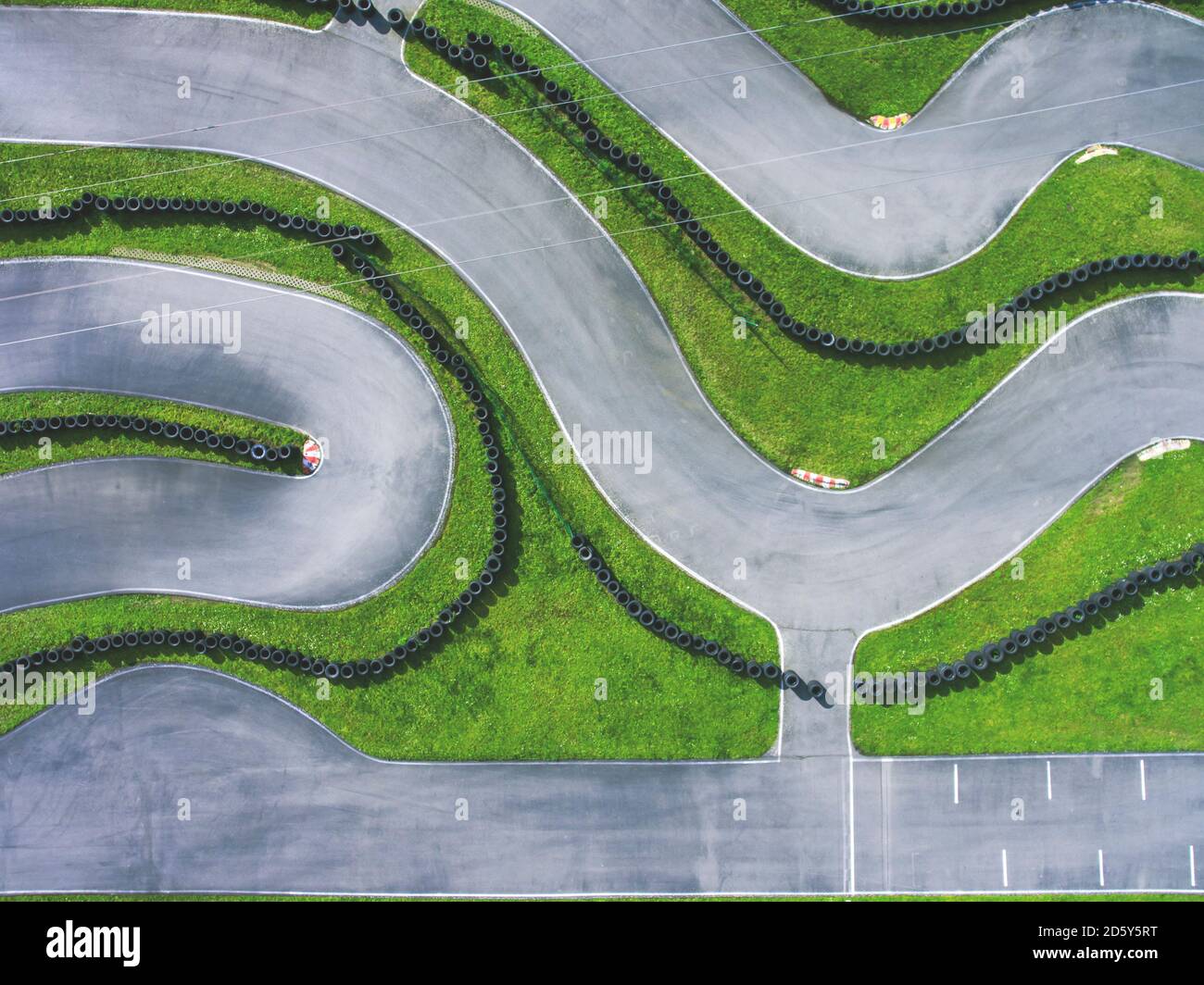 Luftaufnahme der Go-Kart-Bahn Stockfoto