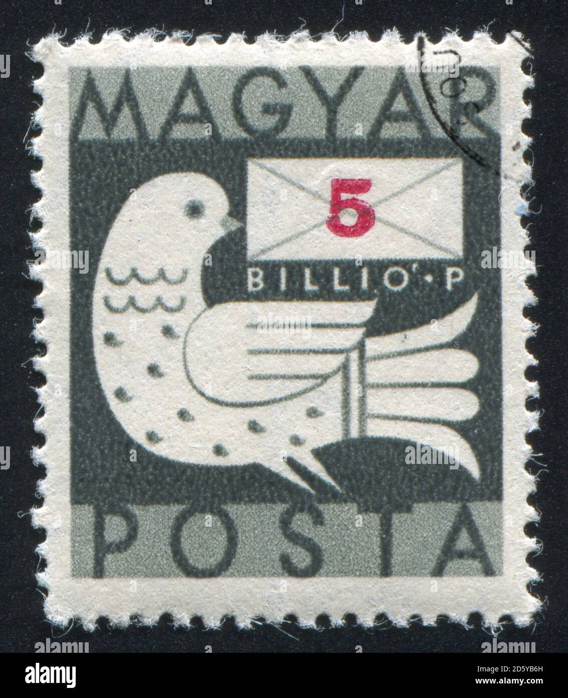 UNGARN - UM 1946: Stempel gedruckt von Ungarn, zeigt Taube und den Brief, um 1946 Stockfoto