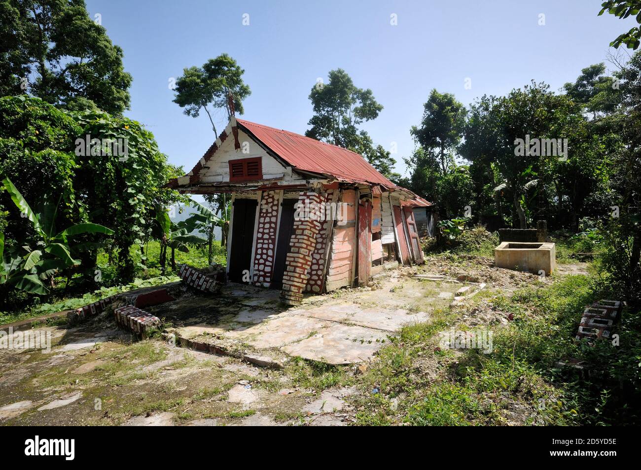 Haiti, Jacmel, Fachwerkhaus durch das Erdbeben von 2010 zerstört Stockfoto