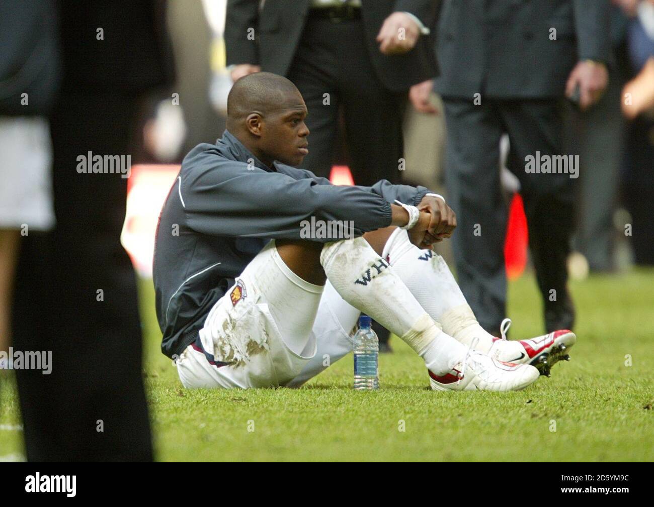 Marlon Harewood von West Ham United war nach der Niederlage in der niedergeschlagen FA Cup Finale Stockfoto