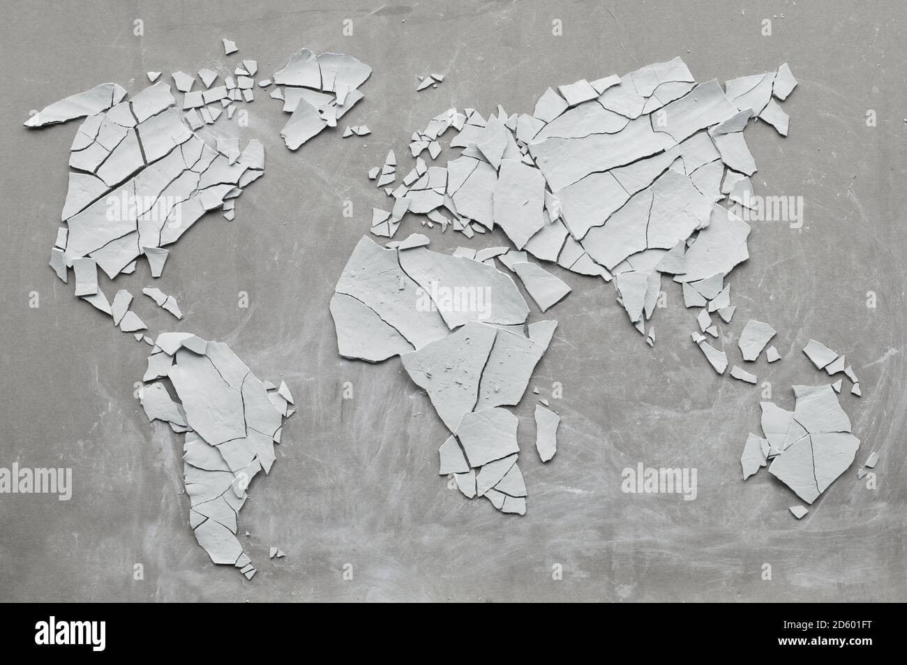 Tonscherben bilden Weltkarte, gebrochen, Konzept ökologische Katastrophen Stockfoto