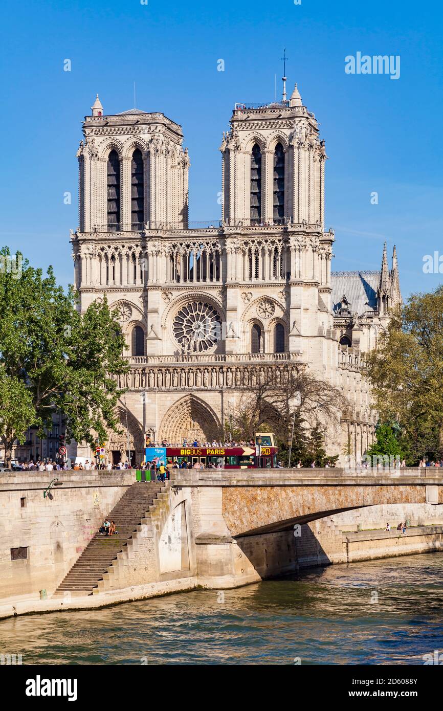 Frankreich, Paris, Ile de la Cite, Blick auf die Kathedrale Notre Dame Stockfoto