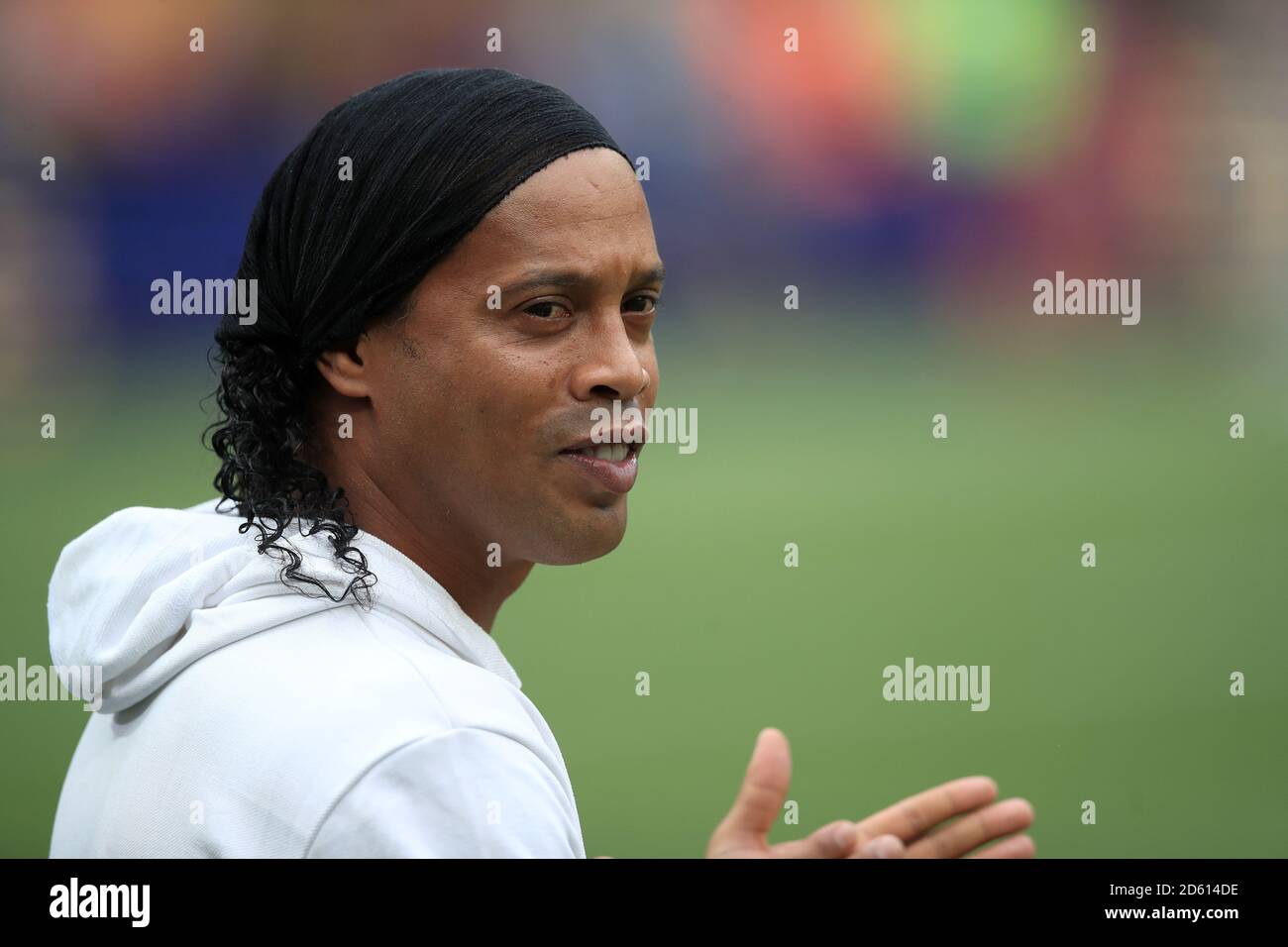 Ehemaliger brasilianischer Nationalspieler Ronaldinho vor dem Finale der FIFA Fußball-Weltmeisterschaft 2018 im Luzhniki-Stadion in Moskau, 15. Juli 2018 Stockfoto