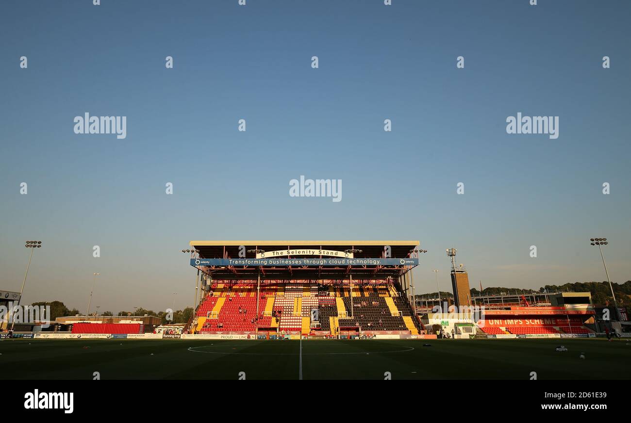 Ein allgemeiner Blick in die Sincil Bank vor dem Spiel dazwischen Lincoln City und Bury Stockfoto