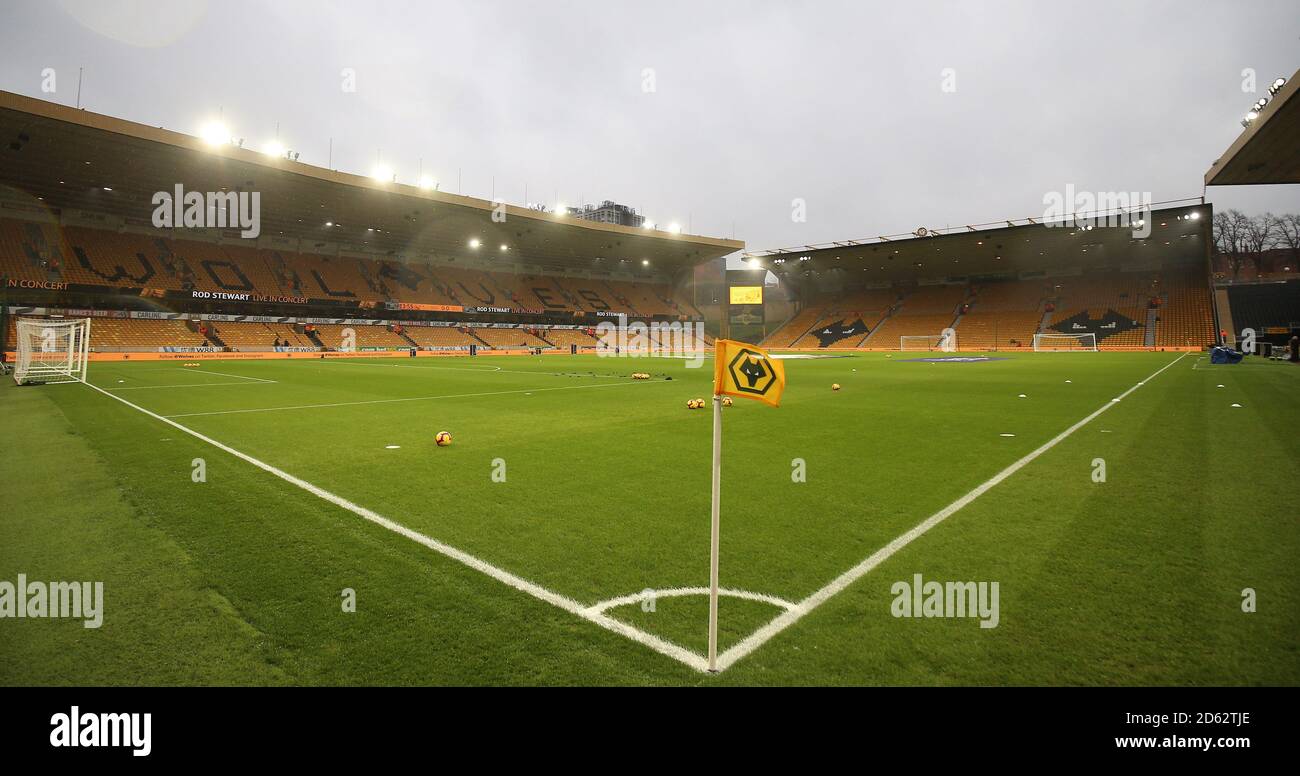 Ein allgemeiner Blick in Molineux Stadium vor dem Spiel dazwischen Wolverhampton Wanderers' und AFC Bournemouth Stockfoto