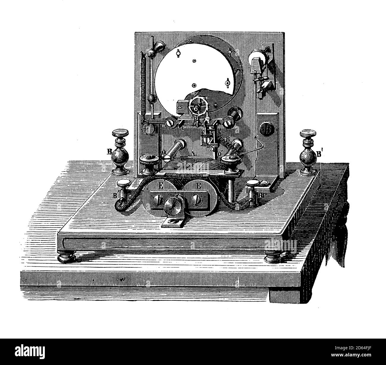 Vintage-Technologie: Detail des Wheatstone-Zeigertelegraphen von 1839 mit einem Zeiger, der den übertragenen Buchstaben aus einem Mechanismus elektrisch angetriebener Nadeln anzeigt Stockfoto