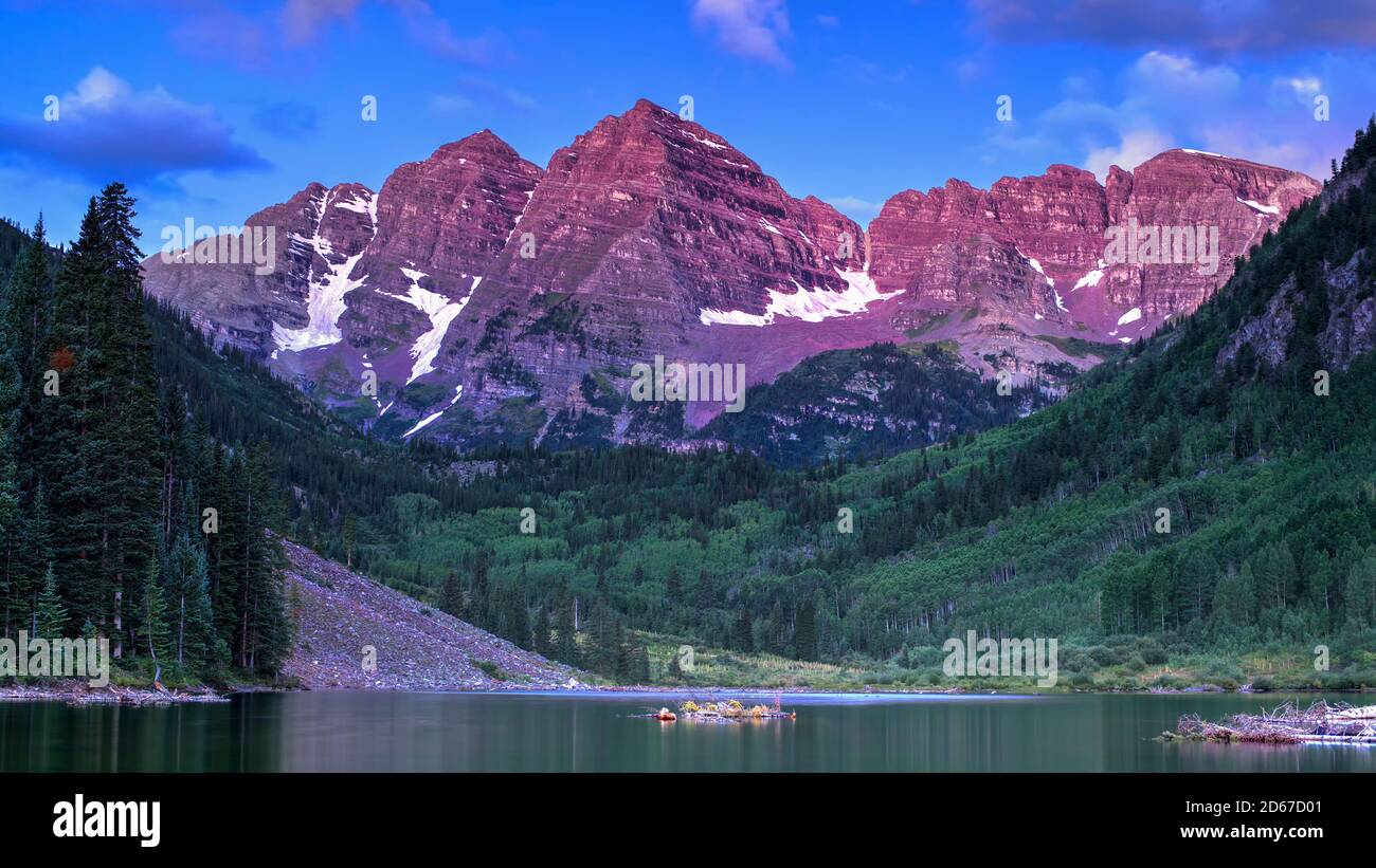 Maroon Bells in Pre-Dawn, Aspen, Colorado, USA Stockfoto