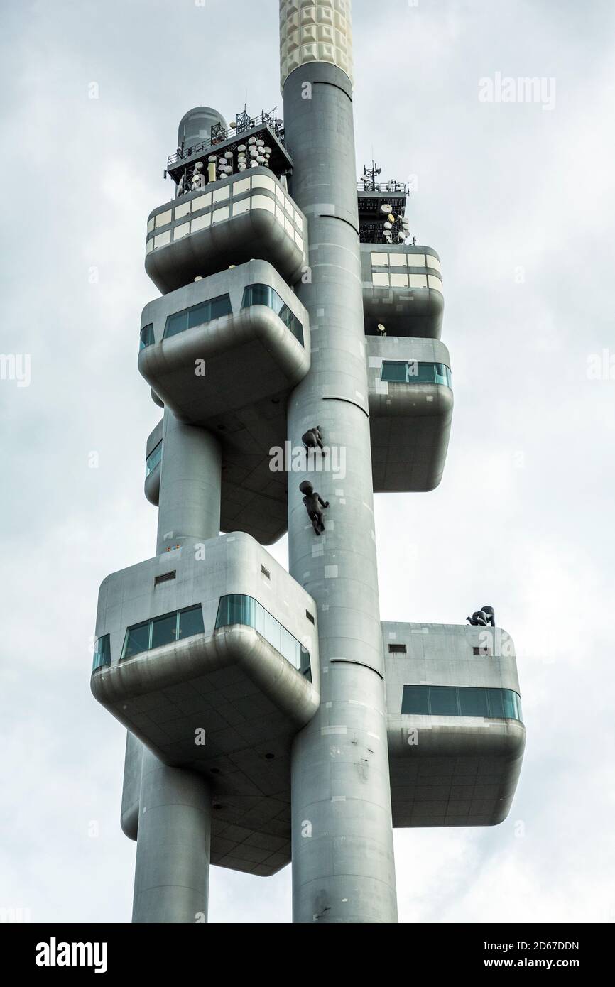 Žižkov Fernsehturm in Prag, Tschechische Republik Stockfoto