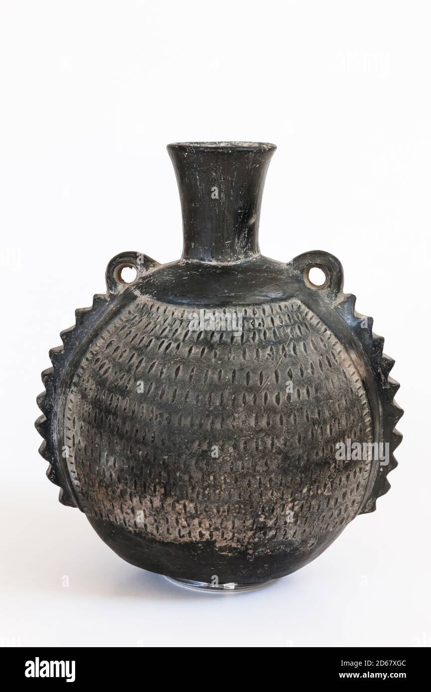 SPONDYLUS Keramik, Sican Sammlung von Museum Lager, "National Museum of Archaeology,Anthropology and History of Peru", Lima, Peru, Südamerika Stockfoto