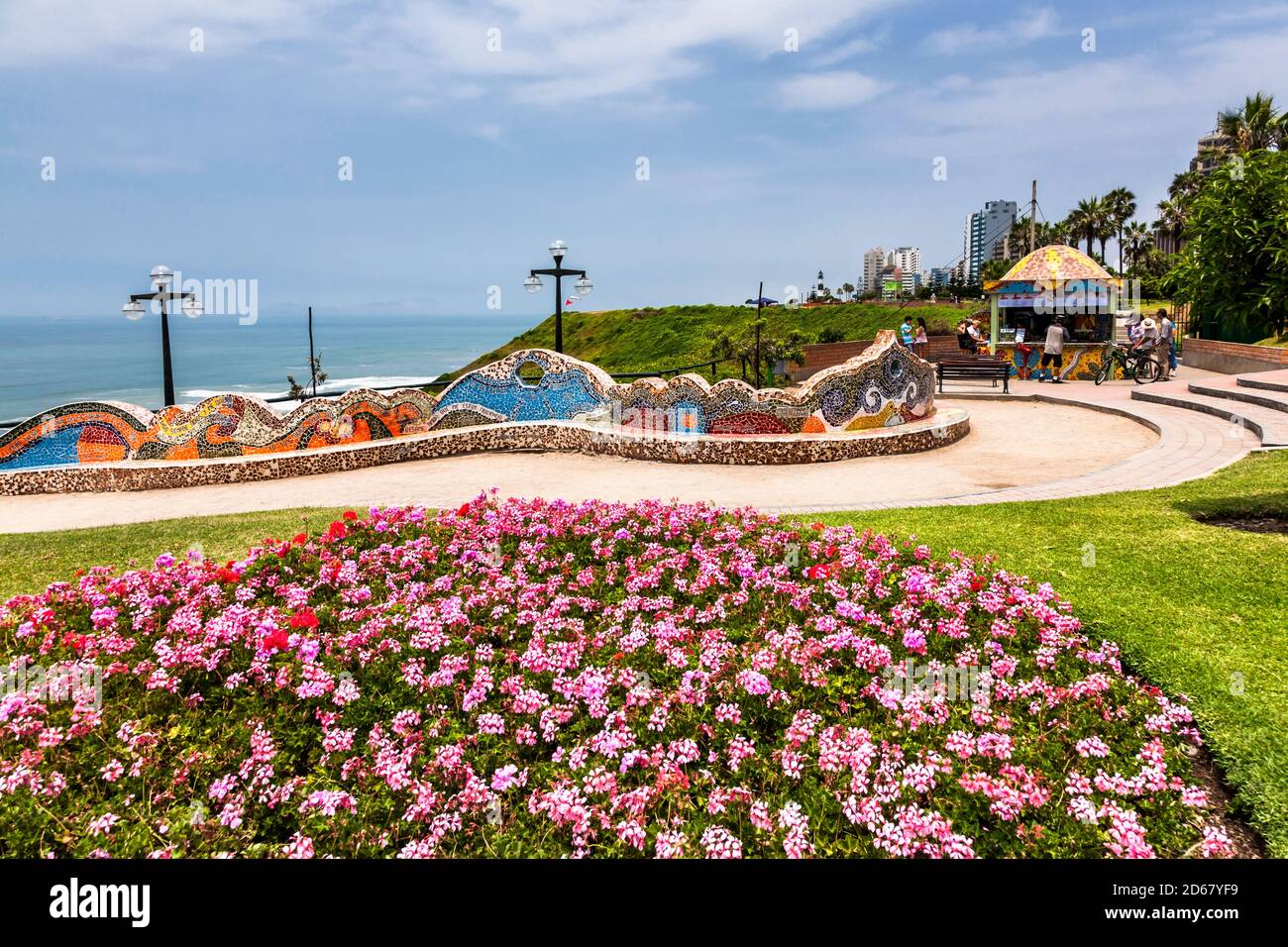 Park der Liebe, Parque del Amor, und atrantischen Ozean, Miraflores, Lima, Peru, Südamerika Stockfoto