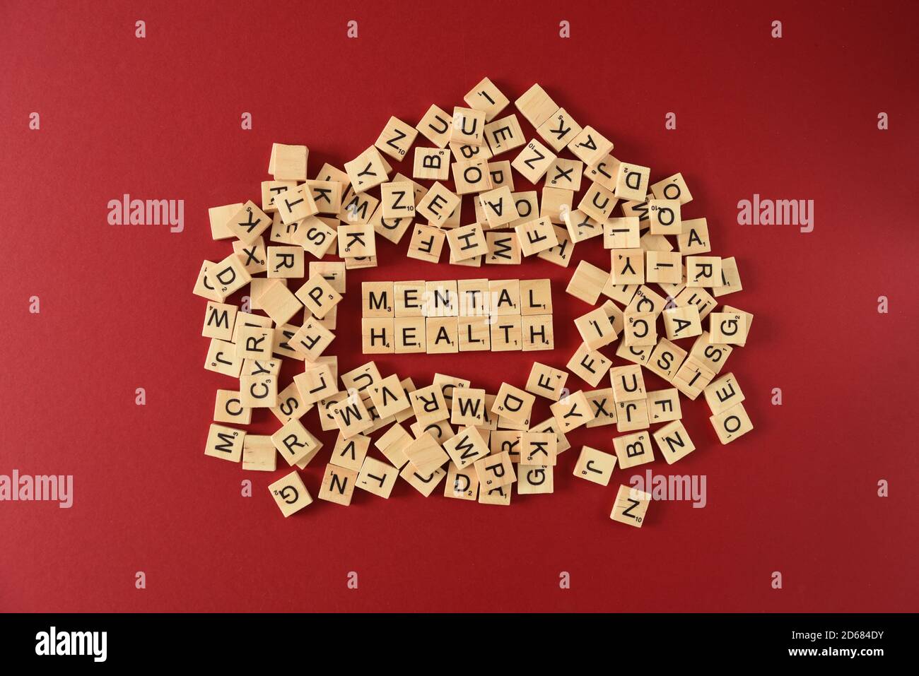 Psychische Gesundheit mit Buchstaben auf einem res Hintergrund geschrieben Stockfoto